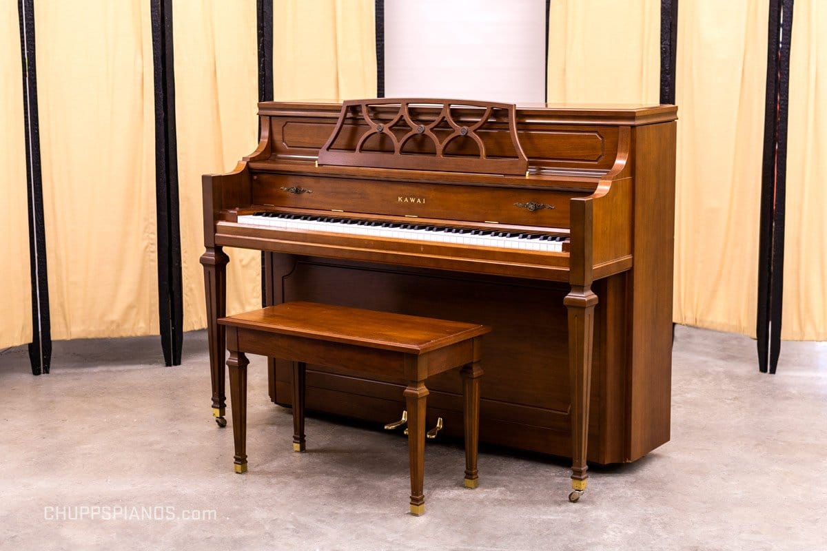 Spinet Piano