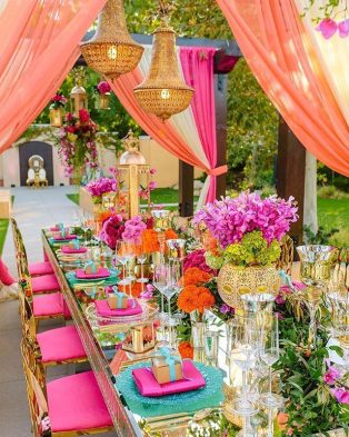Vibrant & Colorful Wedding Theme