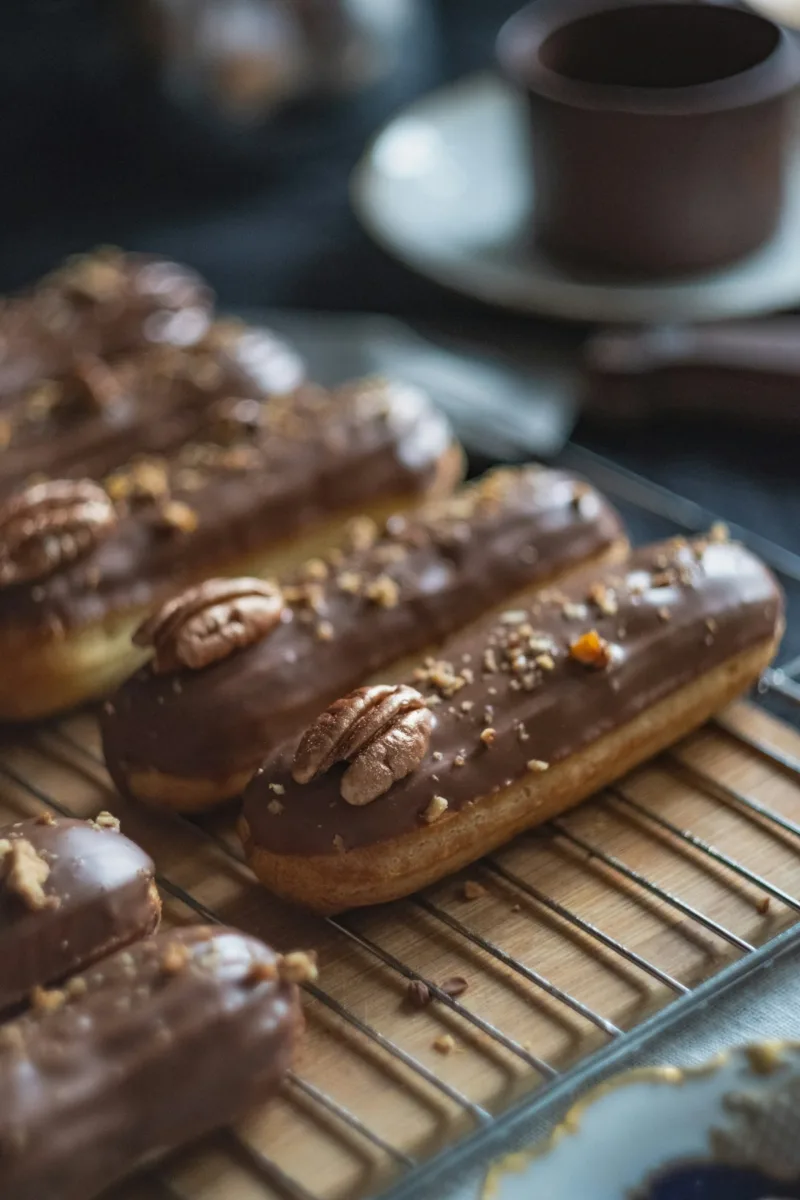 Chocolate eclairs