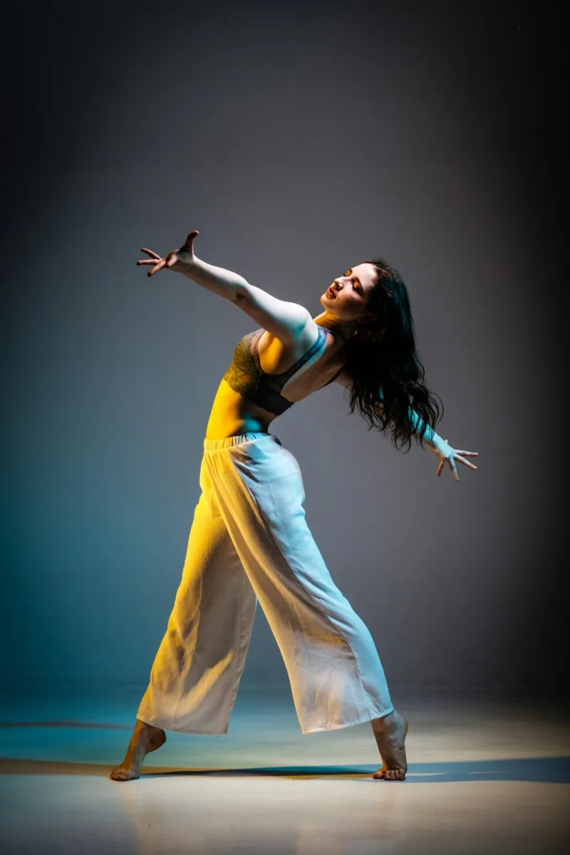 Contemporary dancer in motion
