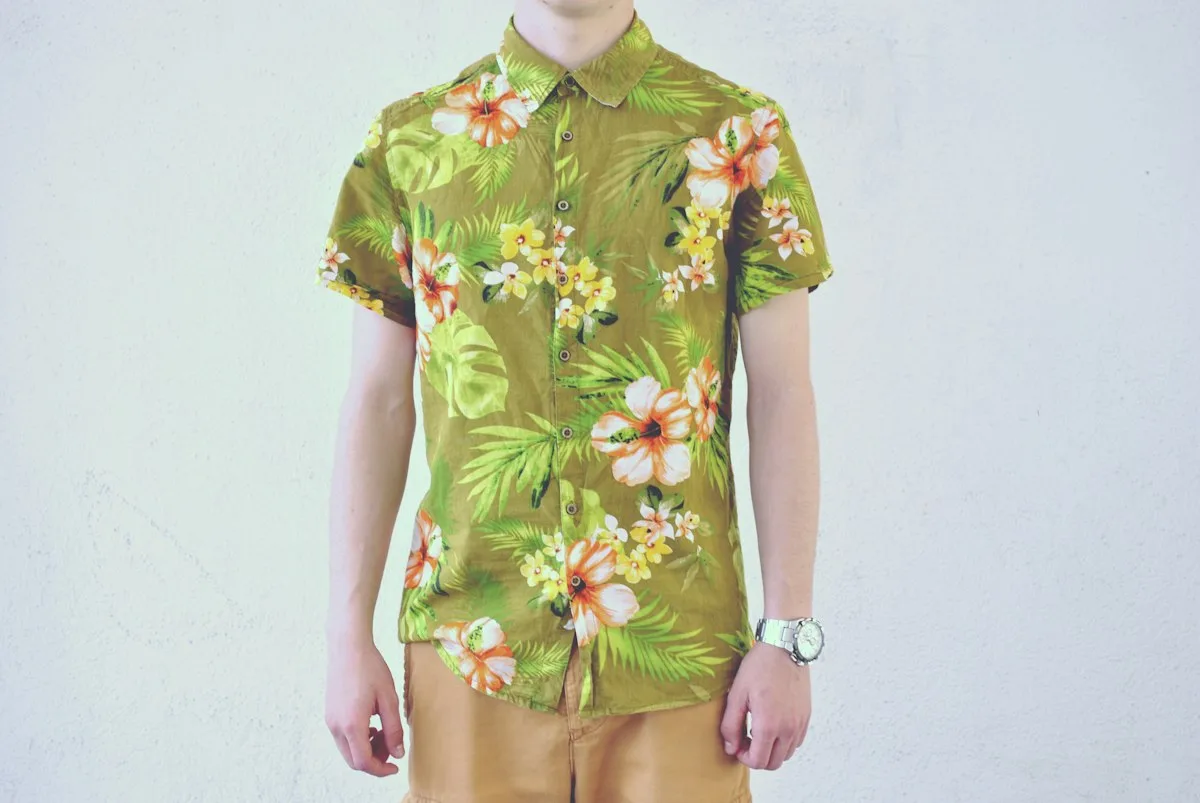 Hawaiian shirt with floral print
