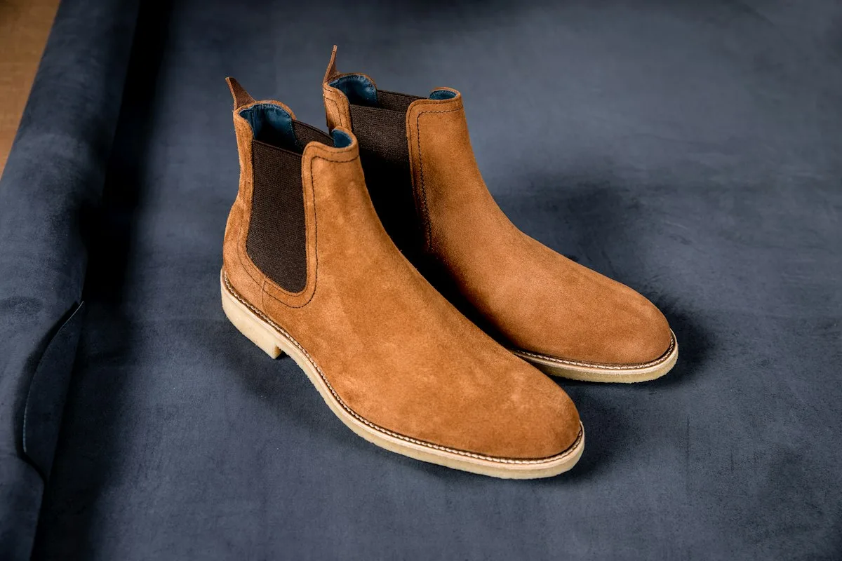 Tan suede Chelsea boots